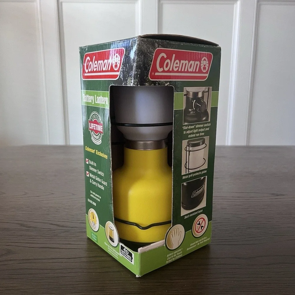Coleman Personal Size Battery Power Camp Lantern yellow 16 Hours Switch NEW‎